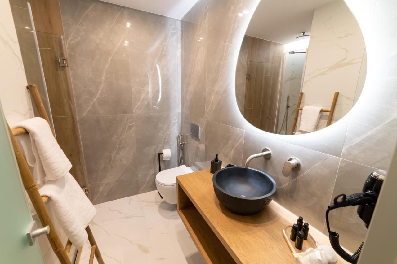 Anesis Deluxe Apartments Parga Ngoại thất bức ảnh