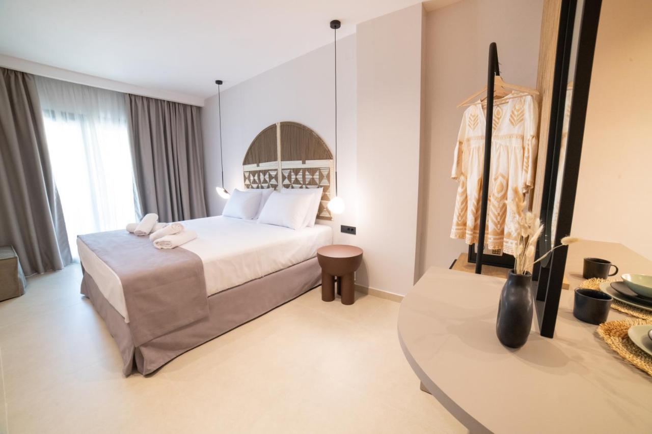 Anesis Deluxe Apartments Parga Ngoại thất bức ảnh